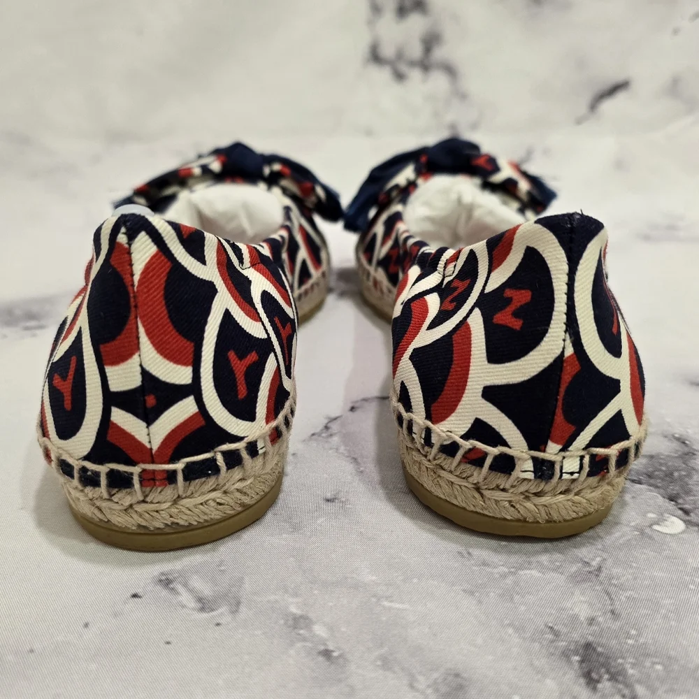 NIB Valentino Garavani Ballerina Espadrille Bow Flats in Red White & Blue Canvas